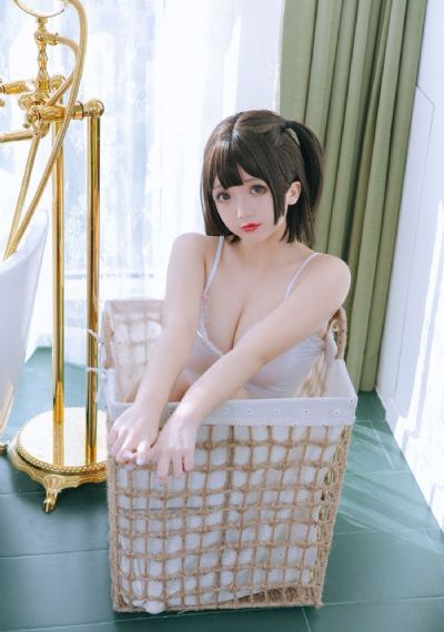 两个世界免费观看高清版_720高清完整版播放